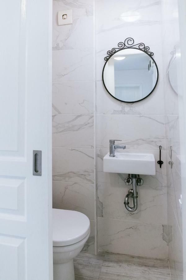 Beautiful Best Location Apartment "Blue Mouse" Plovdiv Buitenkant foto